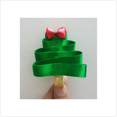 Christmas tree clip